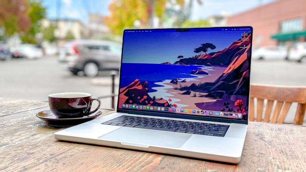 Apple MacBook Pro (2025)